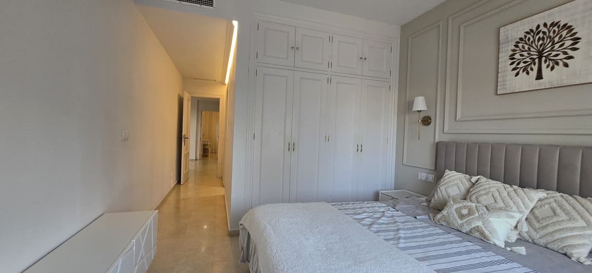 Penthouse Duplex in New Golden Mile — photo 6 of 10