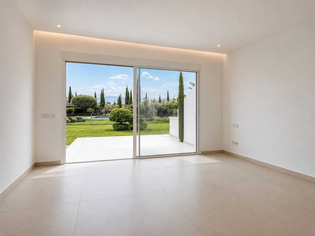 Ground Floor Apartment in Los Flamingos — photo 6 of 10