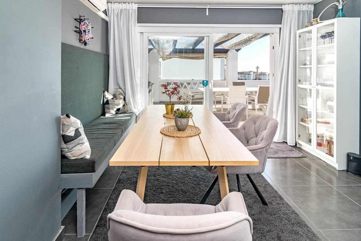 Penthouse in Nueva Andalucía — photo 9 of 10