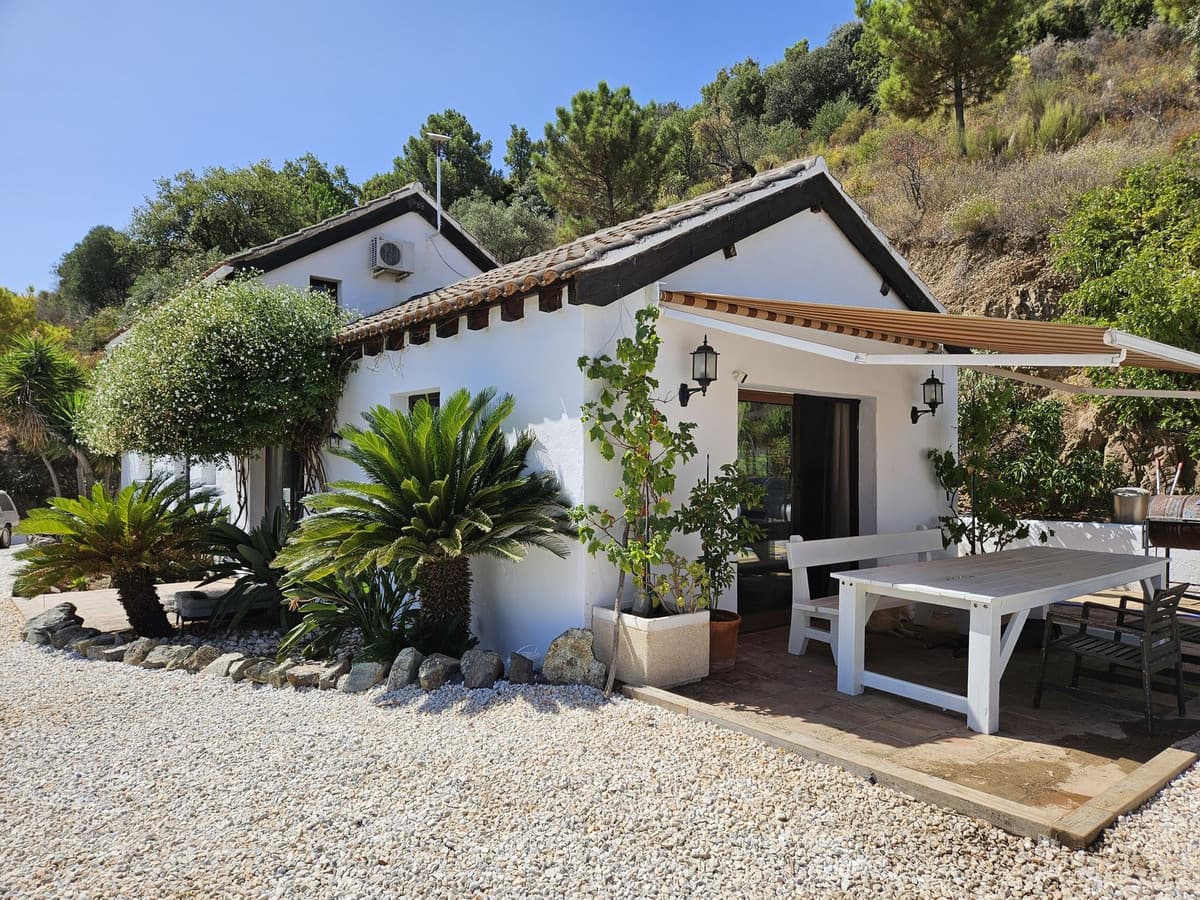 Detached Villa in Monda — photo 1 of 10