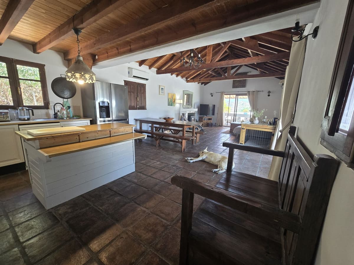 Detached Villa in Monda — photo 4 of 10
