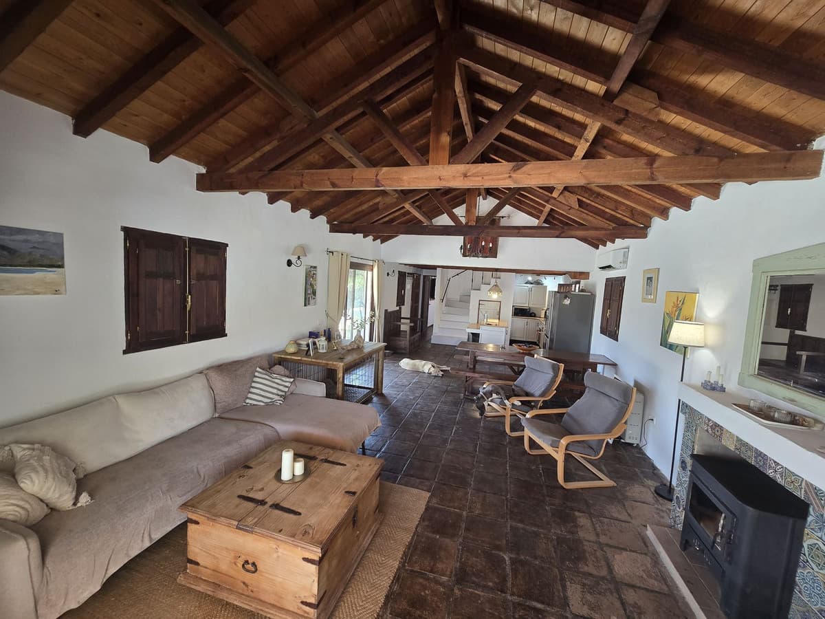 Detached Villa in Monda — photo 6 of 10