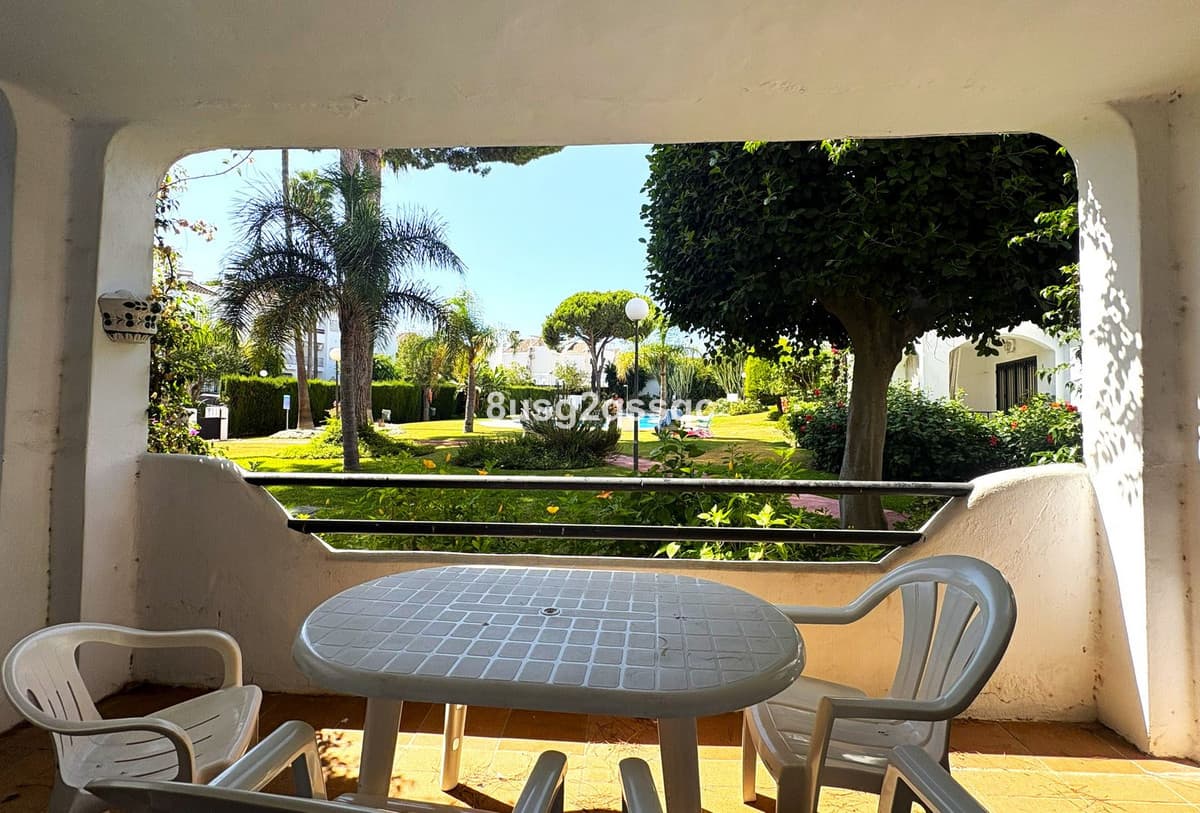 Ground Floor Apartment in Costalita — photo 1 of 10