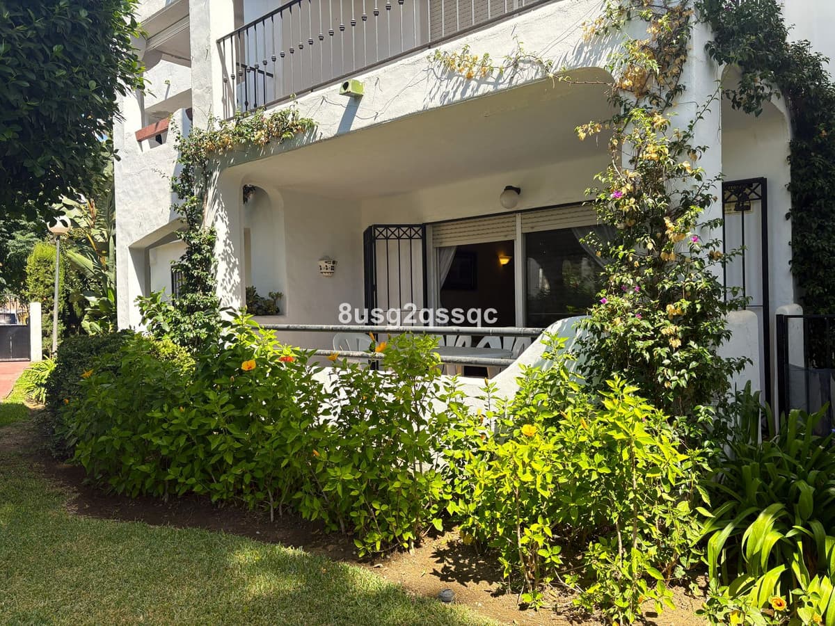 Ground Floor Apartment in Costalita — photo 2 of 10