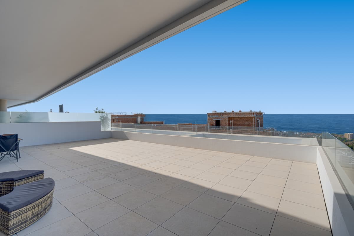 Middle Floor Apartment in Altos de los Monteros — photo 6 of 10