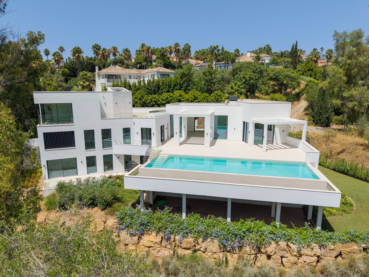 Detached Villa in Sotogrande Alto — photo 3 of 10