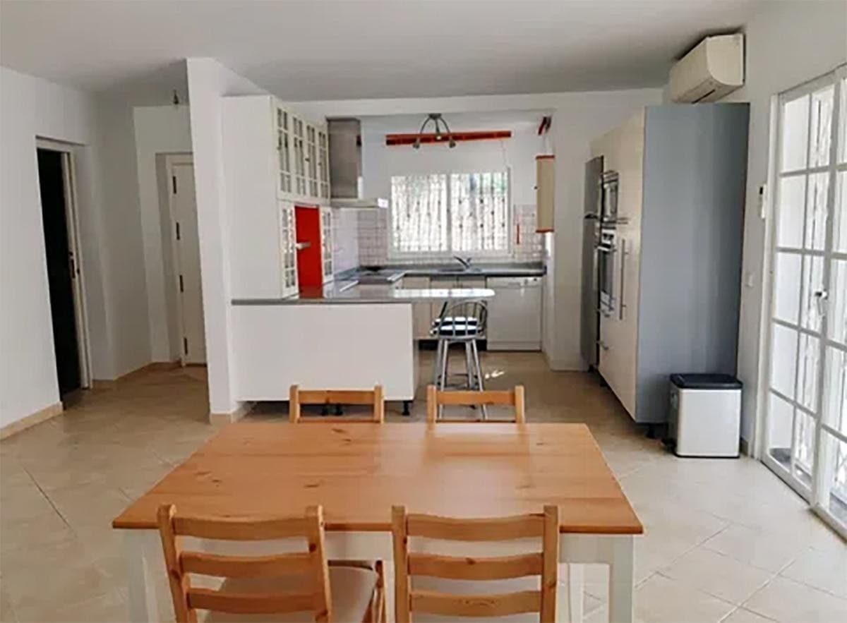 Detached Villa in Nueva Andalucía — photo 5 of 10
