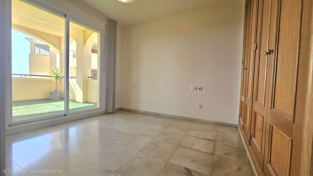 Middle Floor Apartment in Mijas — photo 3 of 10