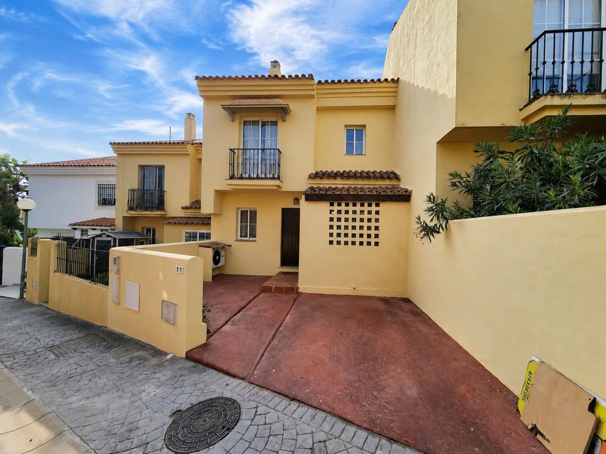 Townhouse in La Alcaidesa — photo 7 of 10