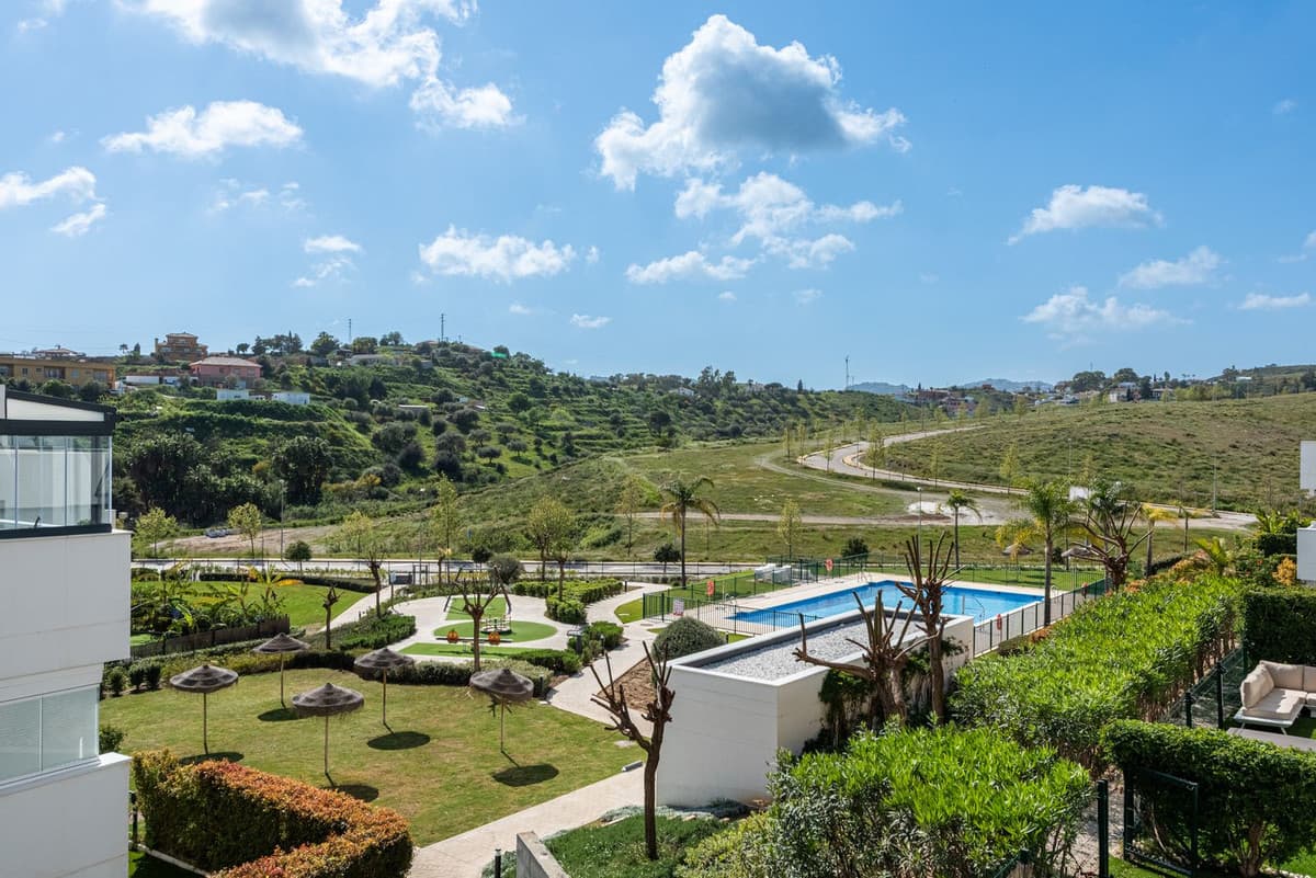 Middle Floor Apartment in La Cala de Mijas — photo 1 of 10