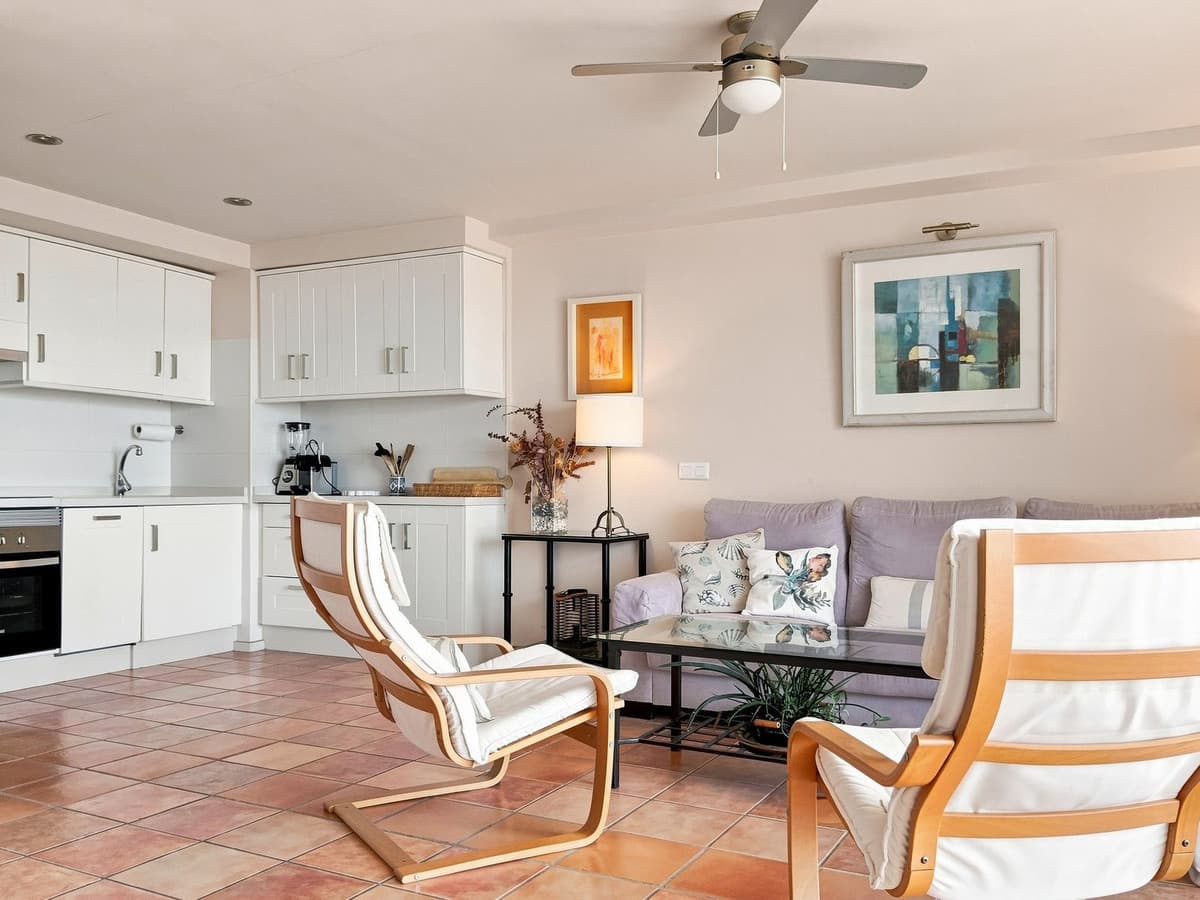 Top Floor Apartment in Montemar — photo 3 of 10
