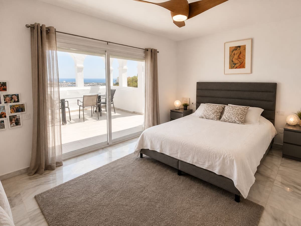 Middle Floor Apartment in Benahavís — photo 6 of 10