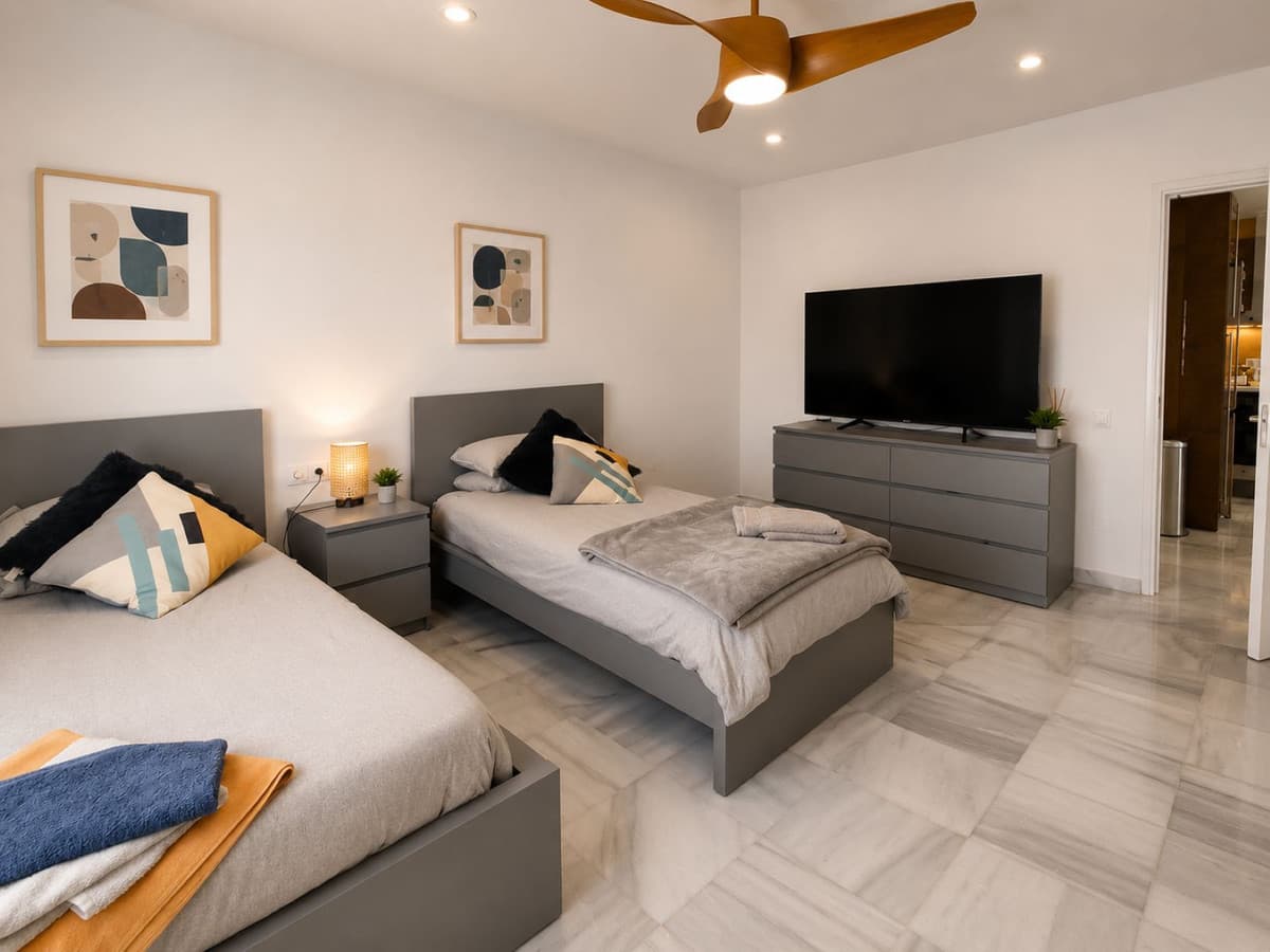 Middle Floor Apartment in Benahavís — photo 10 of 10