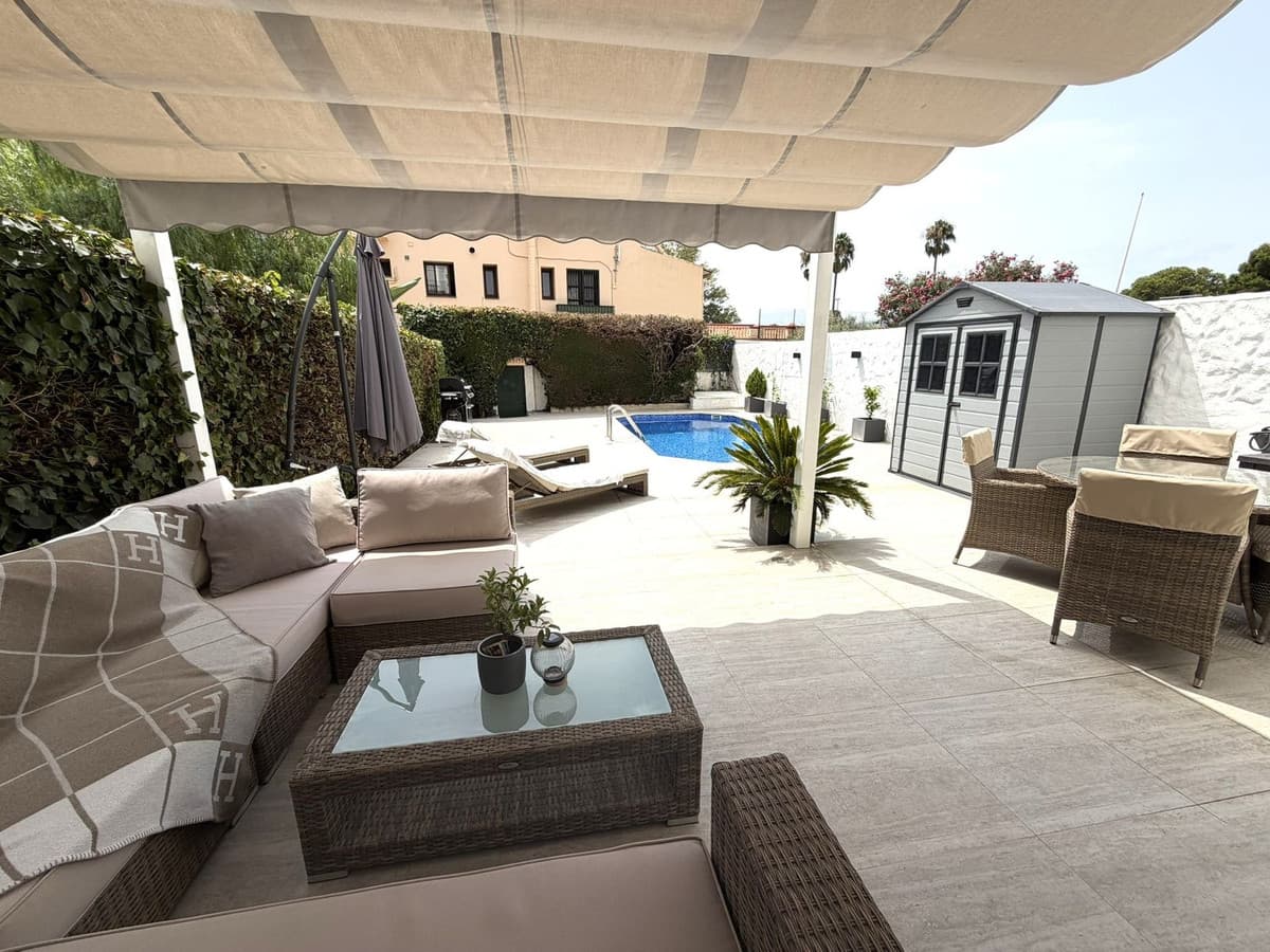 Ground Floor Apartment in El Paraiso — photo 1 of 10