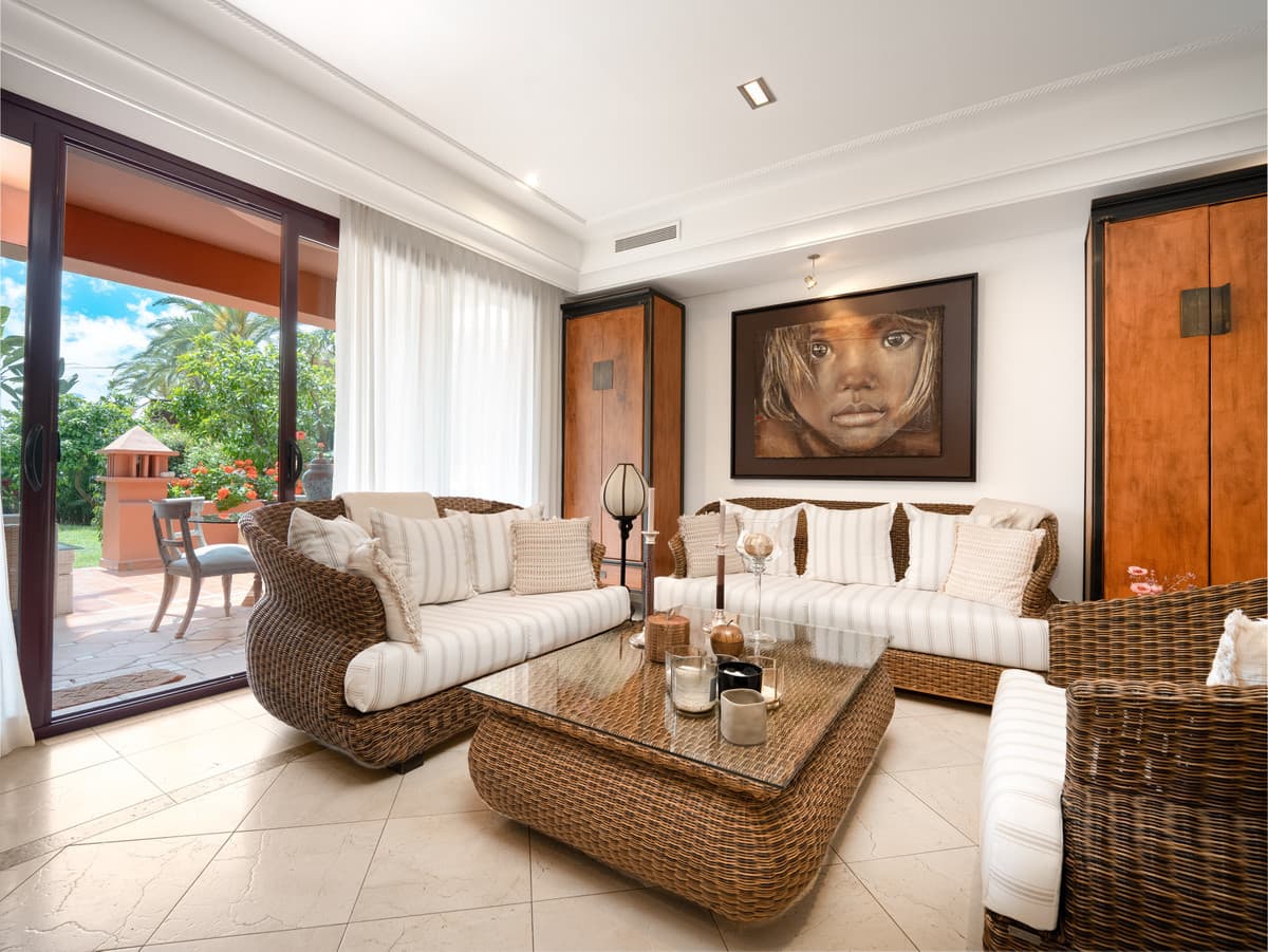 Townhouse in Marbella — photo 2 of 10