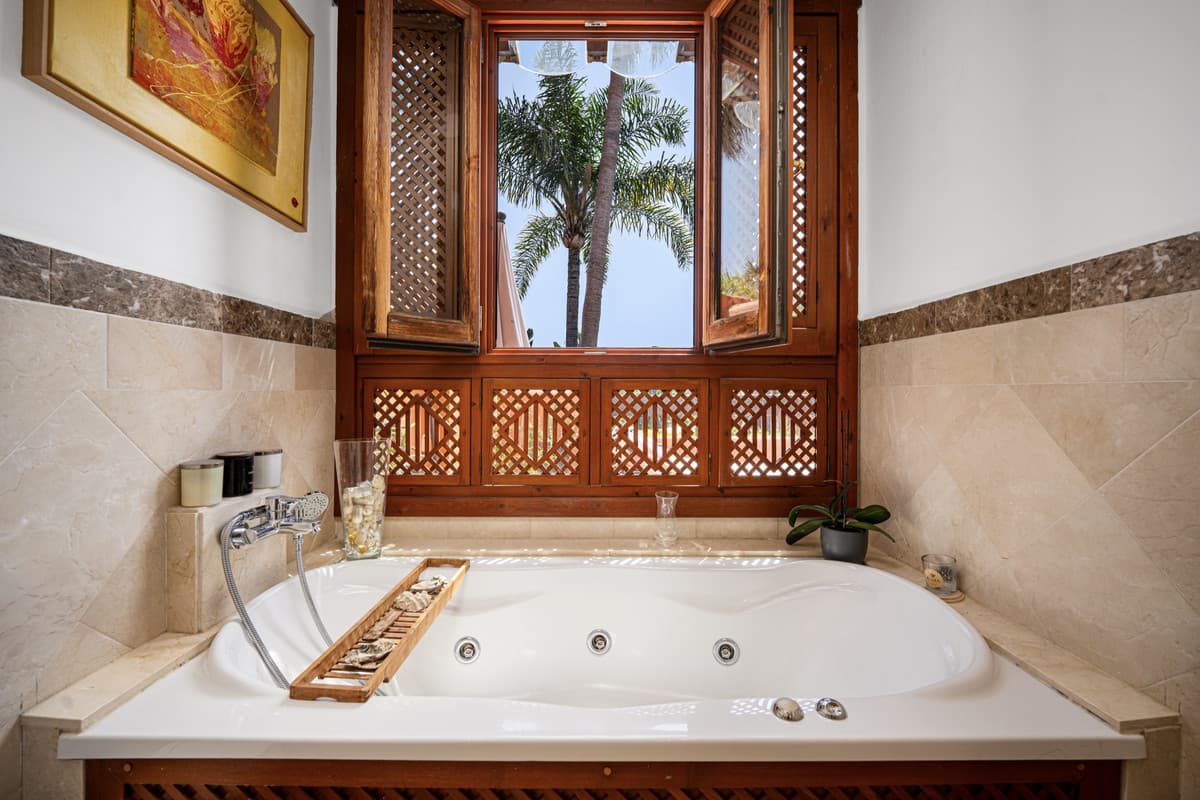 Townhouse in Marbella — photo 5 of 10