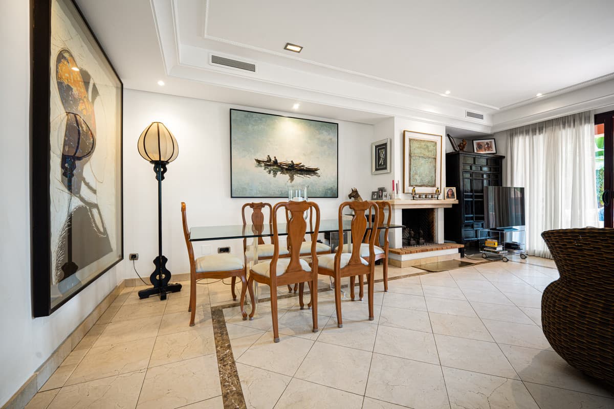 Townhouse in Marbella — photo 8 of 10