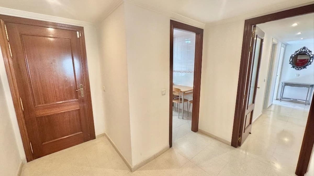 Penthouse in Teatinos — photo 7 of 10