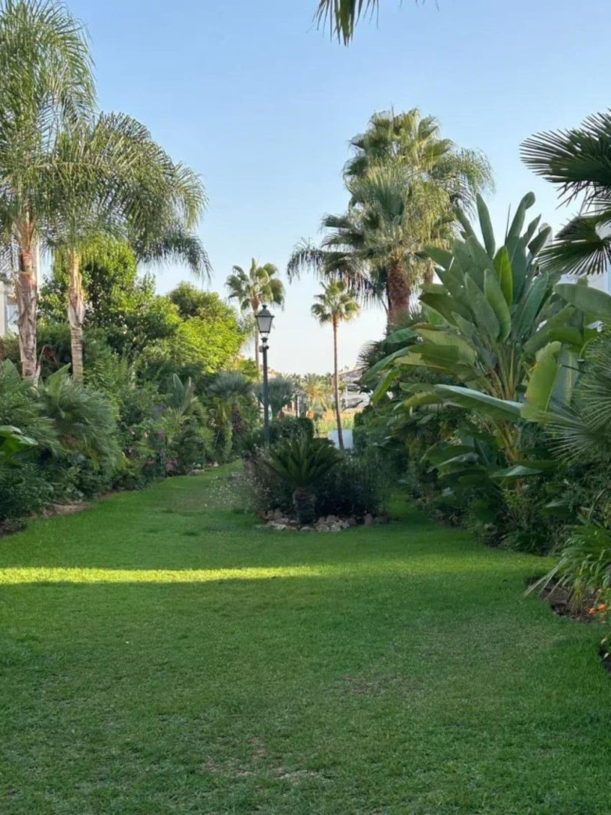 Semi-Detached House in Puerto Banús — photo 9 of 10