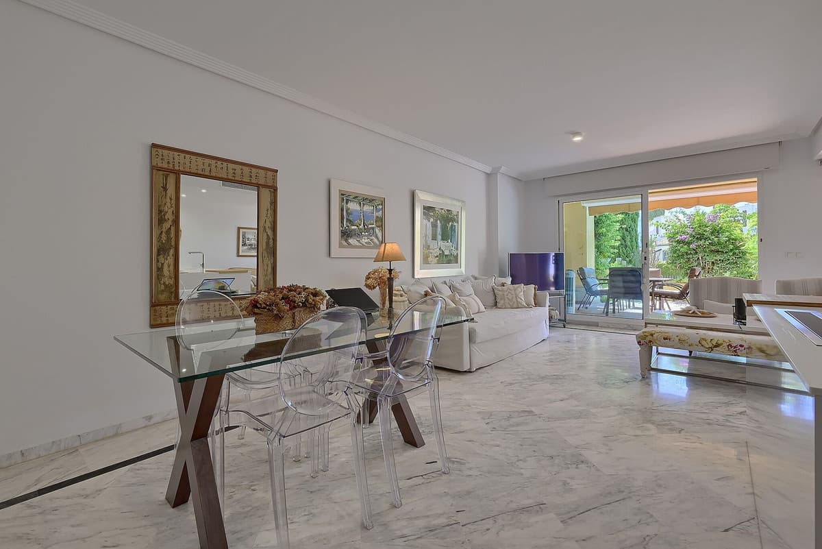 Ground Floor Apartment in Bahía de Marbella — photo 7 of 10