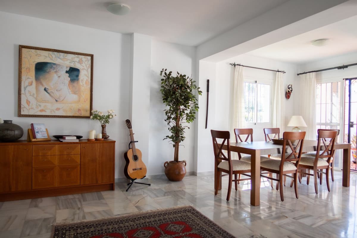 Detached Villa in El Padron — photo 5 of 10