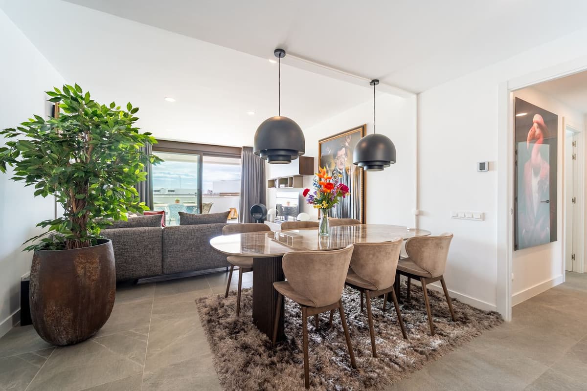 Middle Floor Apartment in Estepona — photo 5 of 10