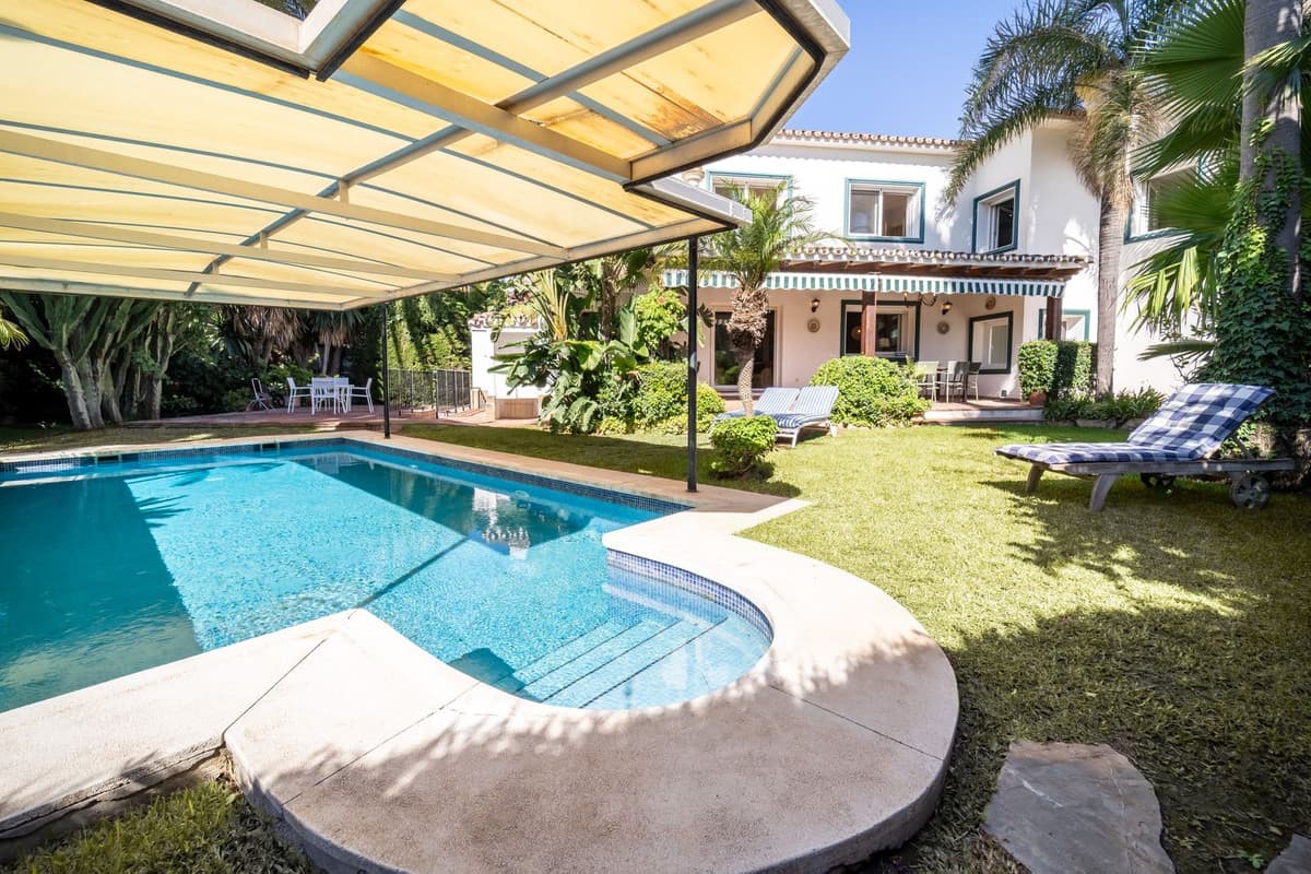 Detached Villa in Marbesa — photo 4 of 10