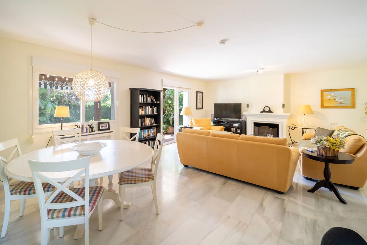 Detached Villa in Marbesa — photo 5 of 10