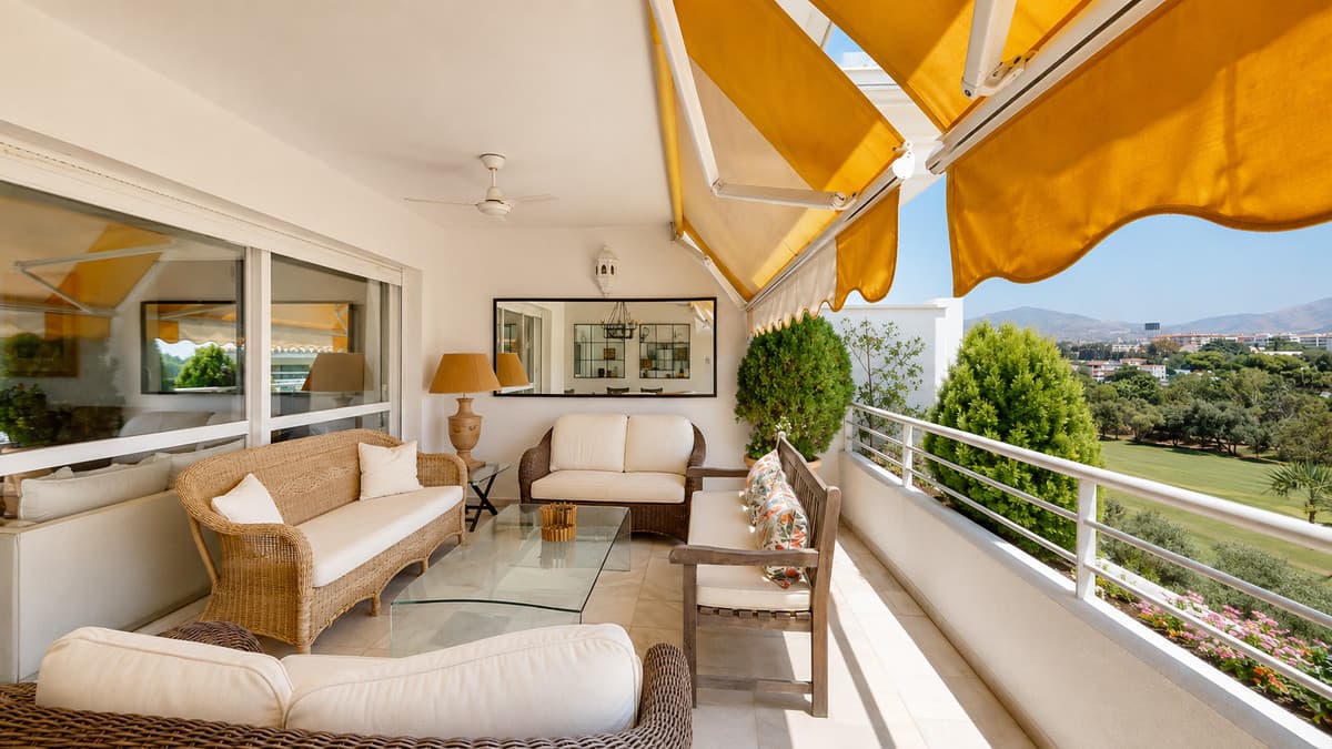 Penthouse Duplex in Guadalmina Baja — photo 8 of 10