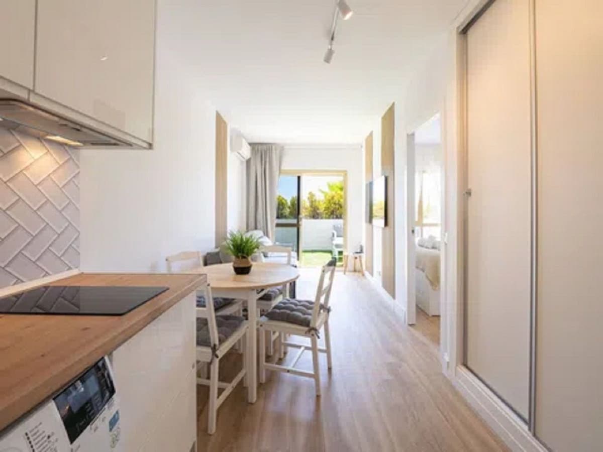 Ground Floor Apartment in Elviria — photo 8 of 10