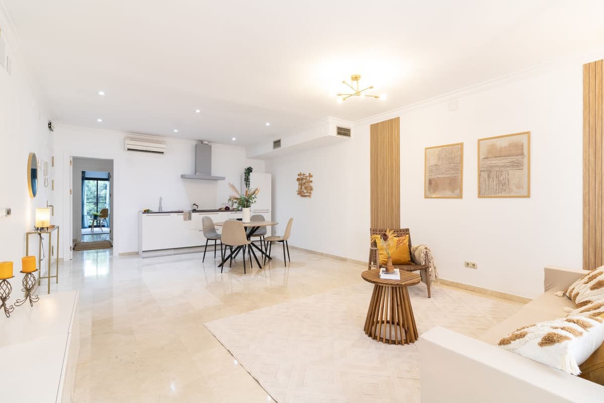Ground Floor Apartment in Puerto Banús — photo 2 of 10