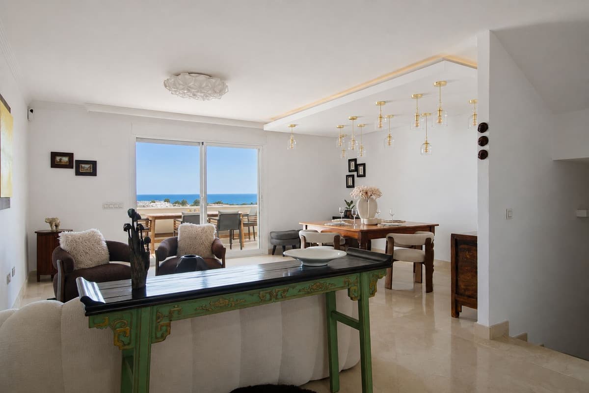Townhouse in Manilva — photo 2 of 10