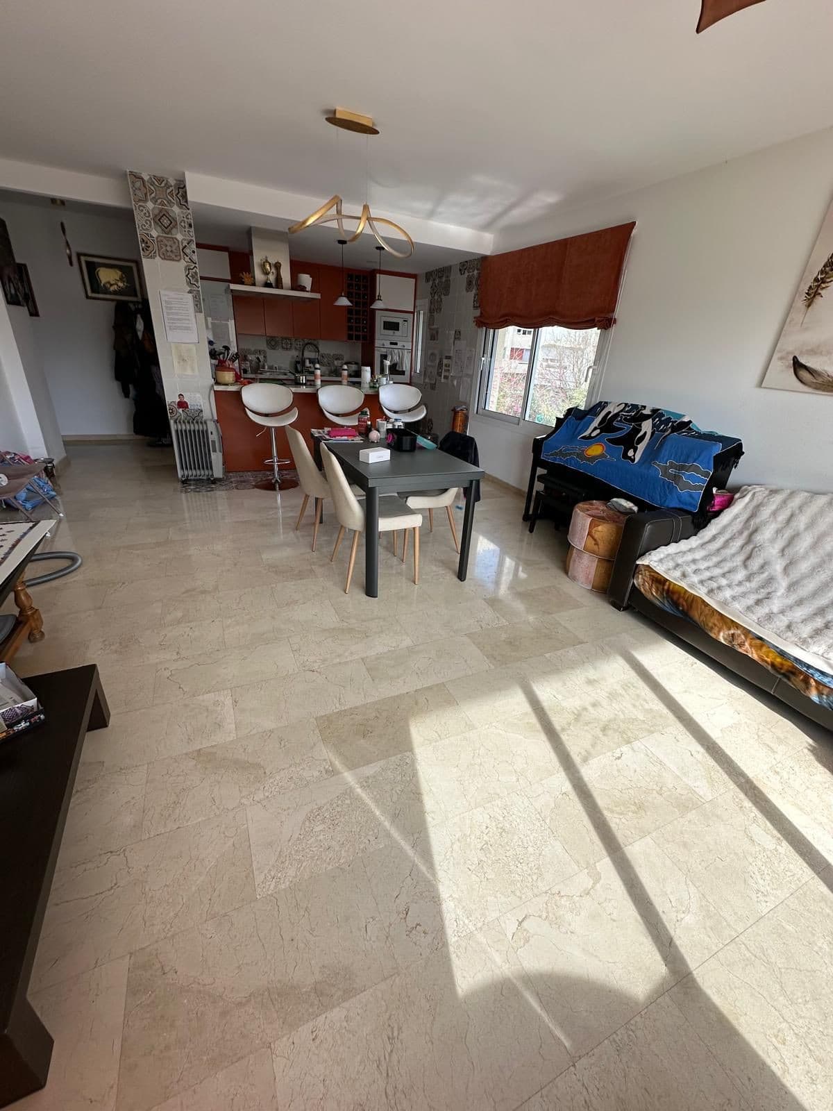 Middle Floor Apartment in Marbella — photo 5 of 10