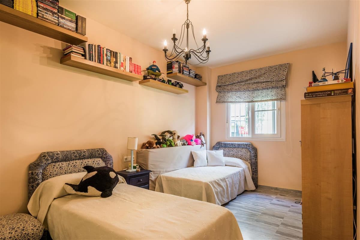 Ground Floor Apartment in Cabopino — photo 9 of 10