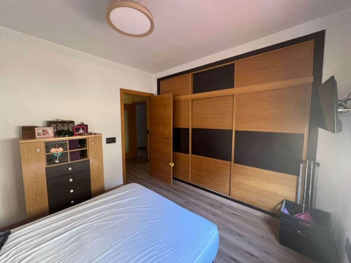 Middle Floor Apartment in Marbella — photo 5 of 9