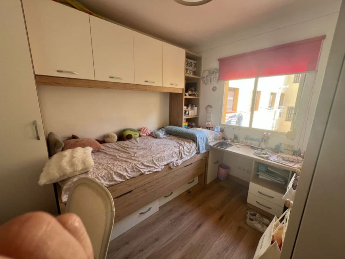 Middle Floor Apartment in Marbella — photo 7 of 9