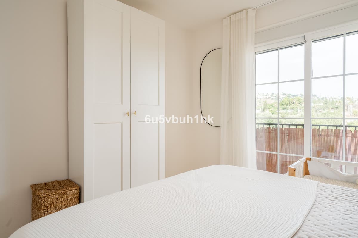 Middle Floor Apartment in Mijas Golf — photo 10 of 10