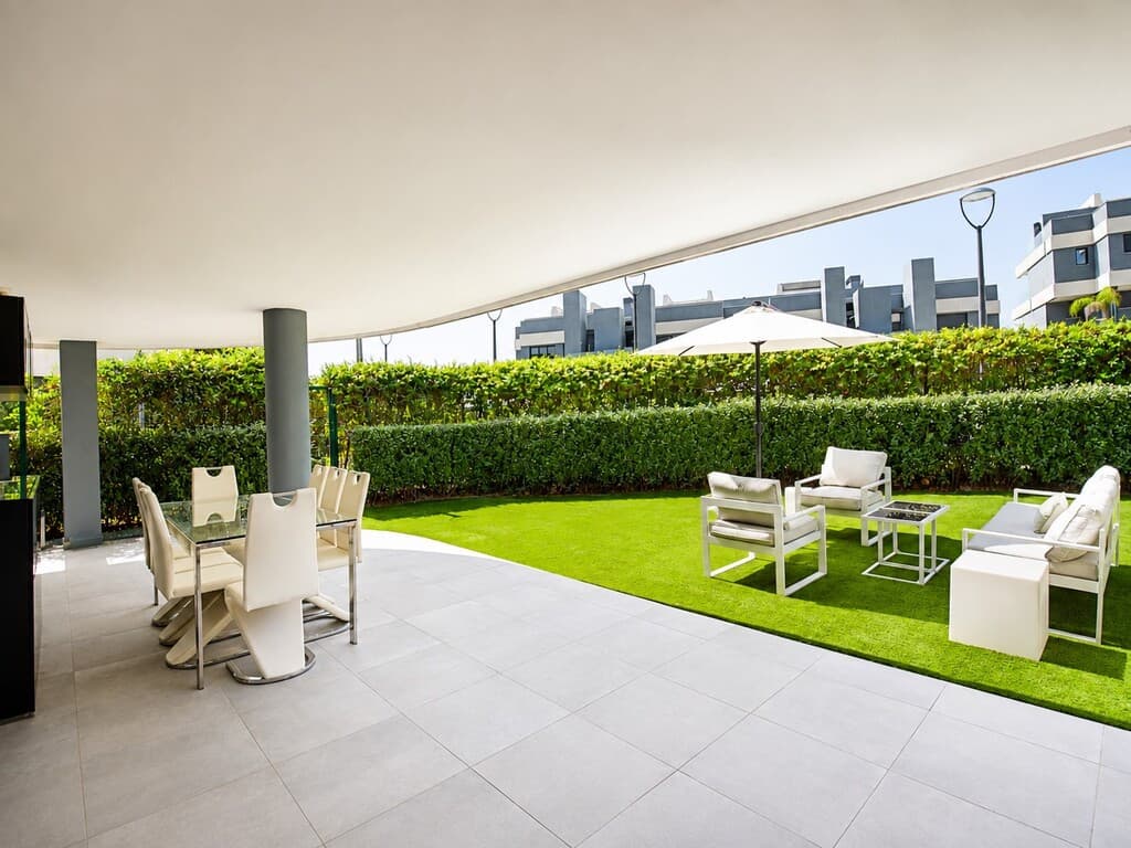Ground Floor Apartment in Estepona — photo 6 of 10