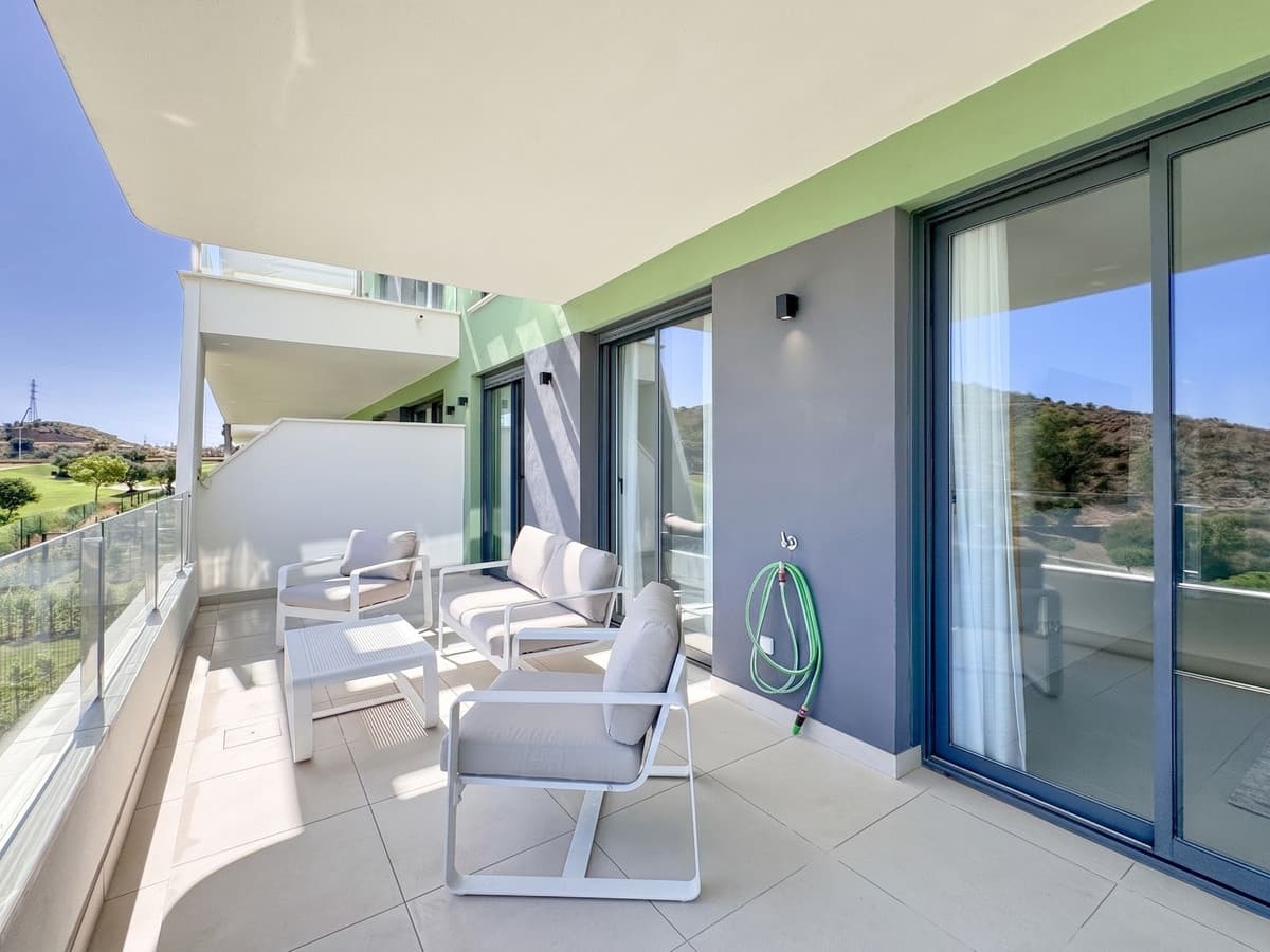 Middle Floor Apartment in Calanova Golf — photo 8 of 10