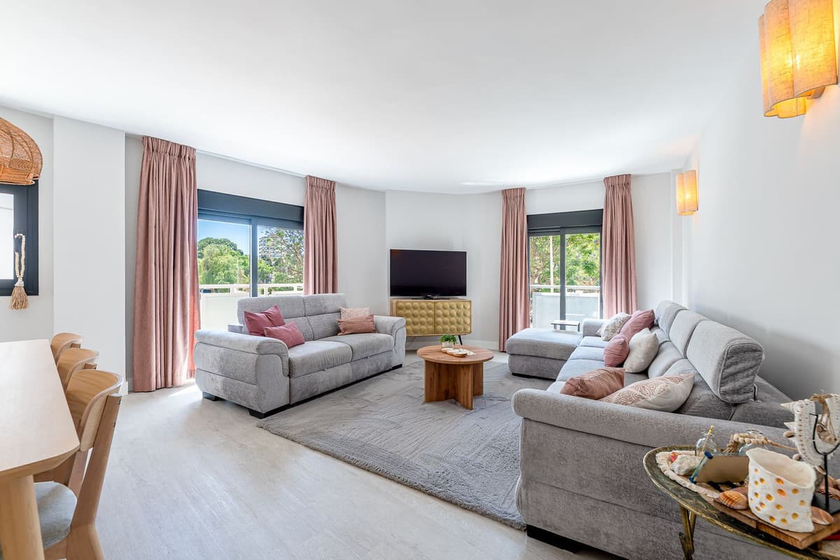 Duplex in La Carihuela — photo 1 of 10