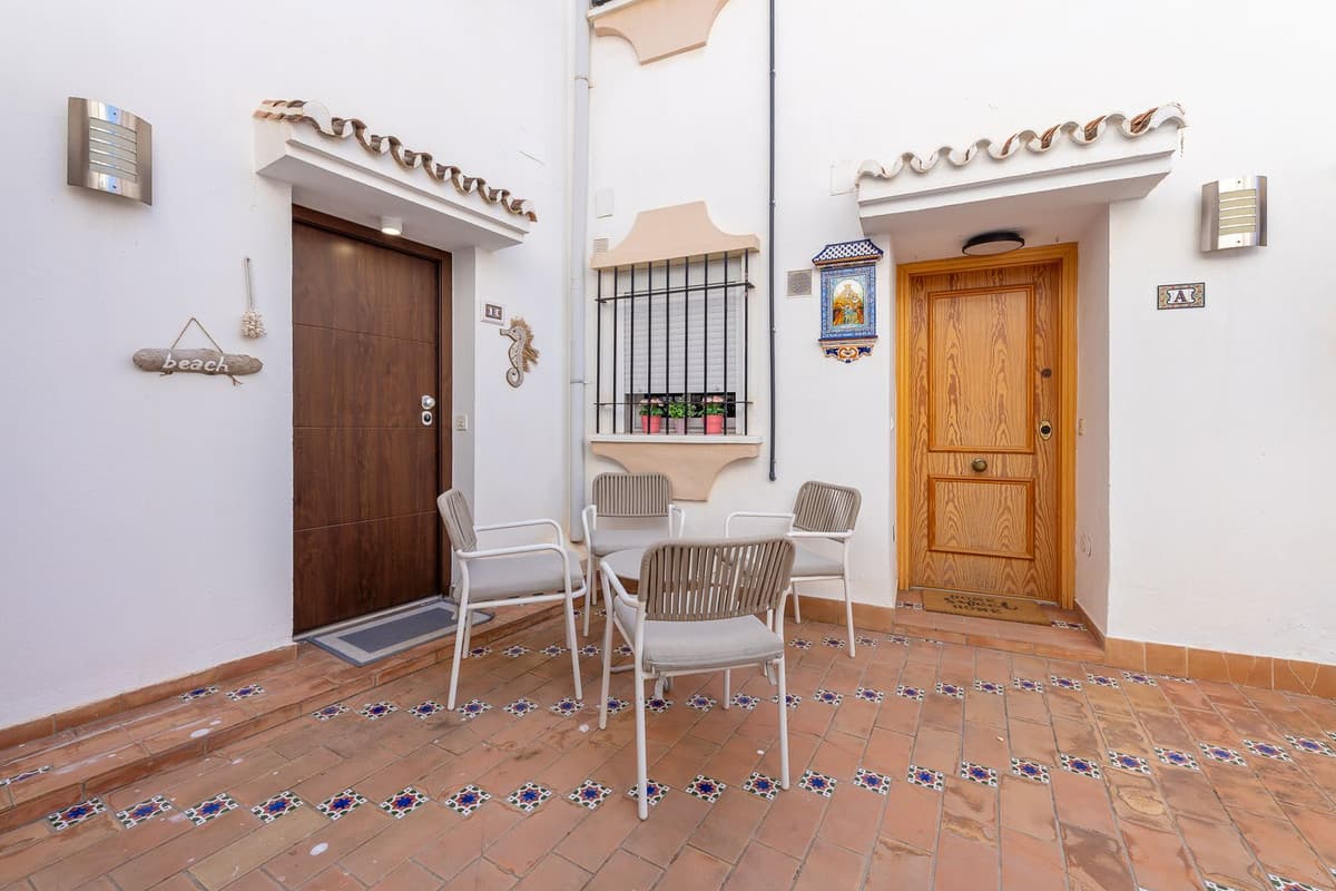 Duplex in La Carihuela — photo 3 of 10
