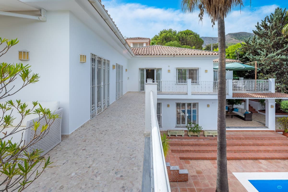 Detached Villa in Alhaurín el Grande — photo 10 of 10