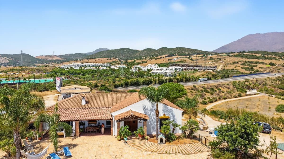 Cortijo in Casares — photo 9 of 10