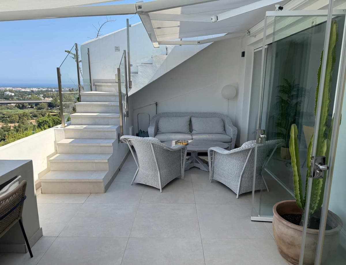 Penthouse in La Quinta — photo 5 of 10