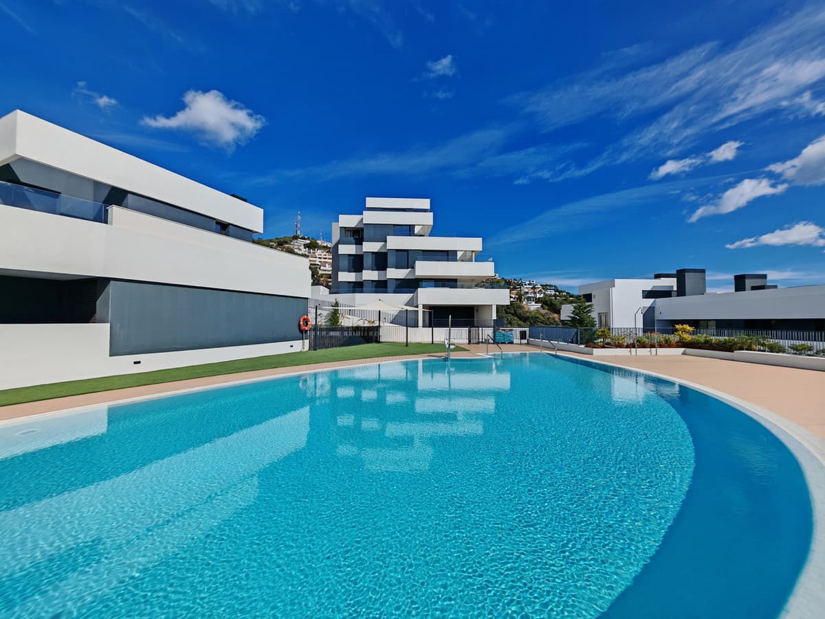 Middle Floor Apartment in Altos de los Monteros — photo 1 of 10