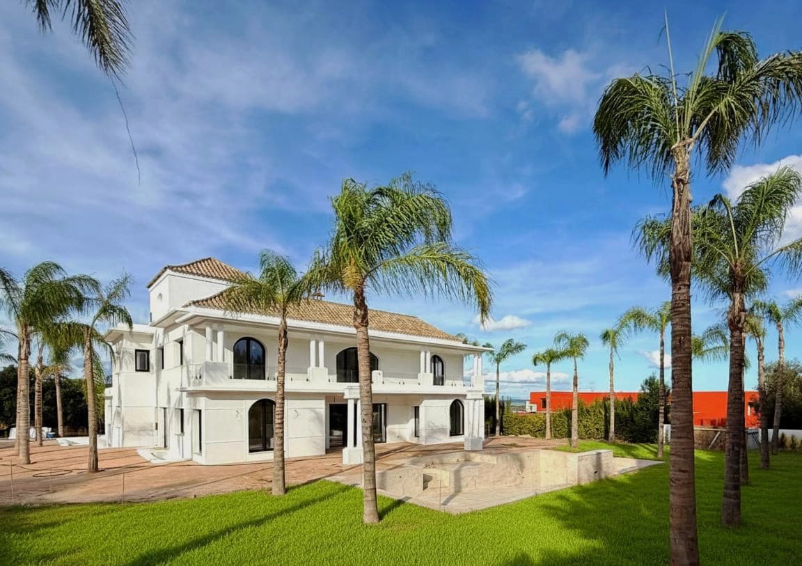 Detached Villa in Sotogrande Alto — photo 3 of 10