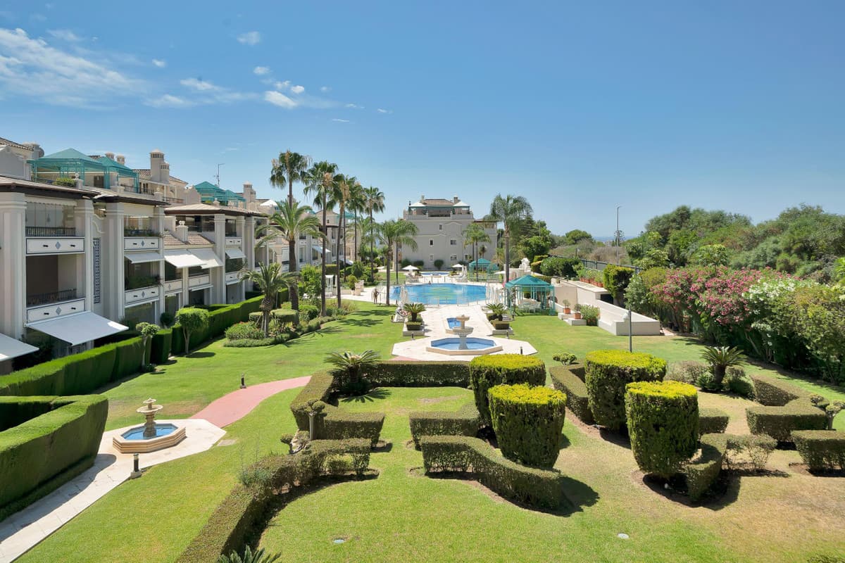 Ground Floor Apartment in Marbella — photo 1 of 10