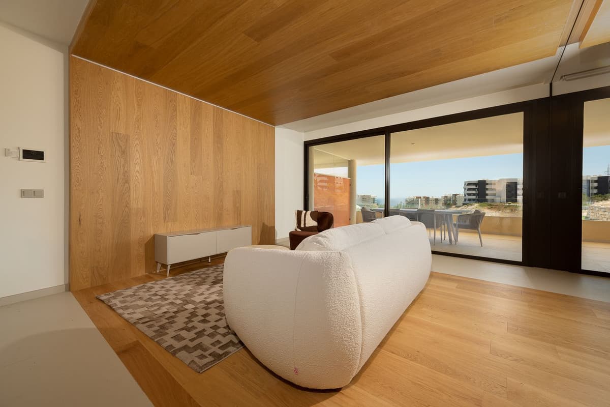 Middle Floor Apartment in Fuengirola — photo 4 of 10