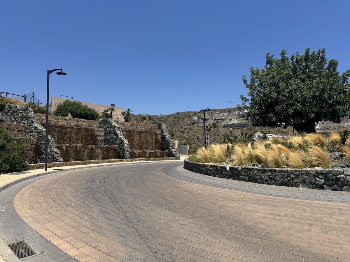 Residential Plot in La Quinta — photo 7 of 10