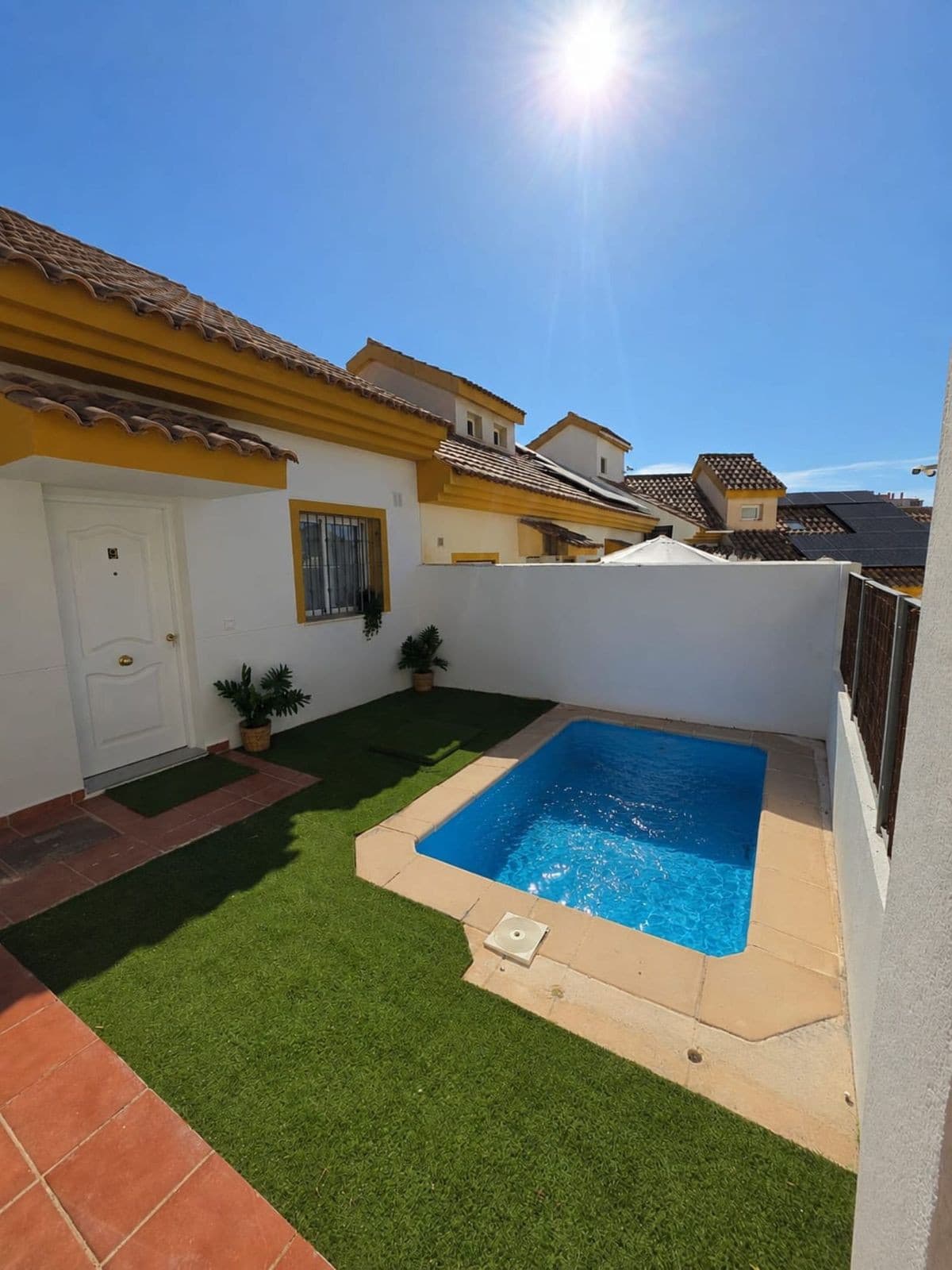 Townhouse in Benalmadena — photo 1 of 10